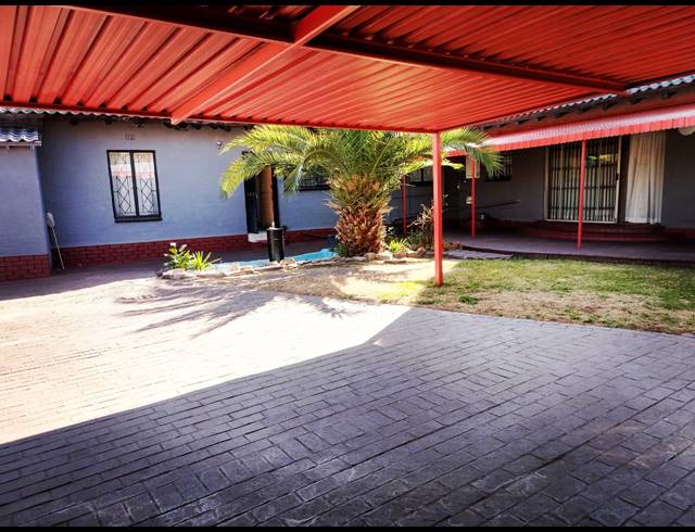 3 BEDROOM HOUSE FOR SALE IN BRACKENDOWNS
